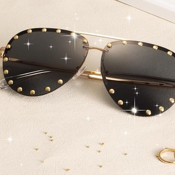 Studded Metal Frame UV 400 Sunglasses main image 4